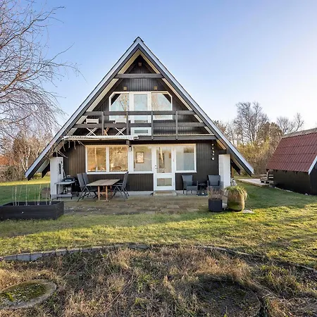 Holiday home Hyggeligt Hus Taet Pa